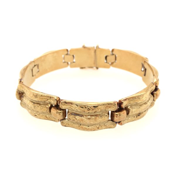 Gold Engraved Link Bracelet