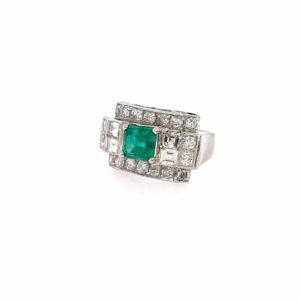 1930s Emerald Diamond Platinum Ring