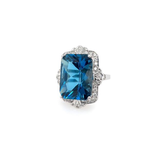 Rectangular Blue Topaz Diamond Ring