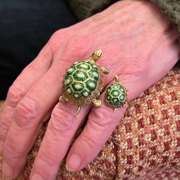 Turtle Two Finger Gold Enamel Ring