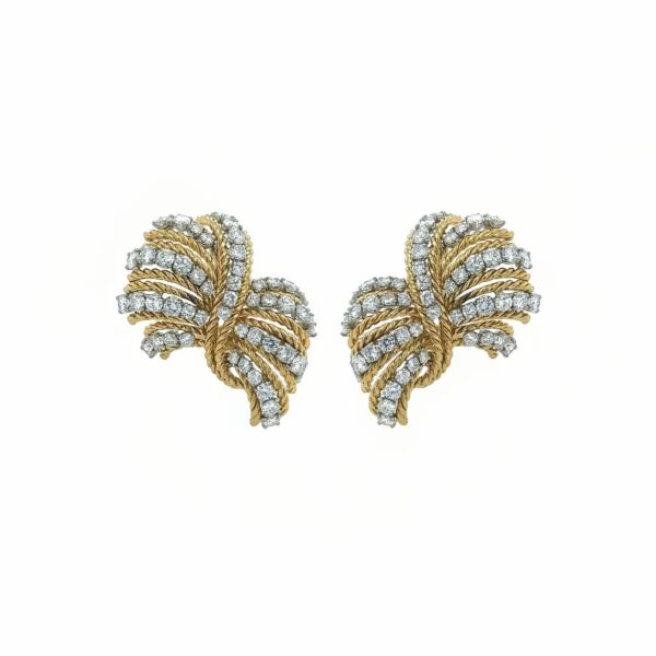 Verdura "Twisted Rope" Gold Diamond Earrings
