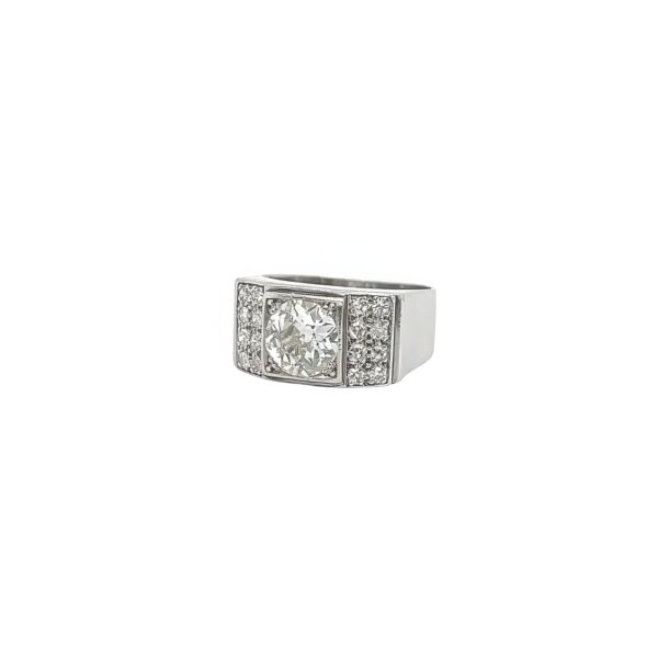 1930s Architectural White Gold Diamond Ring