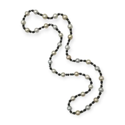 South Sea Pearl Crystal Onyx Diamond Bead Necklace (34 Pearls)